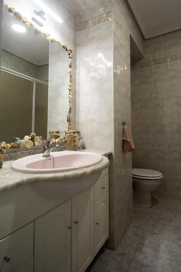 SimplyHosted Isabel La Católica Apartamento Cádiz